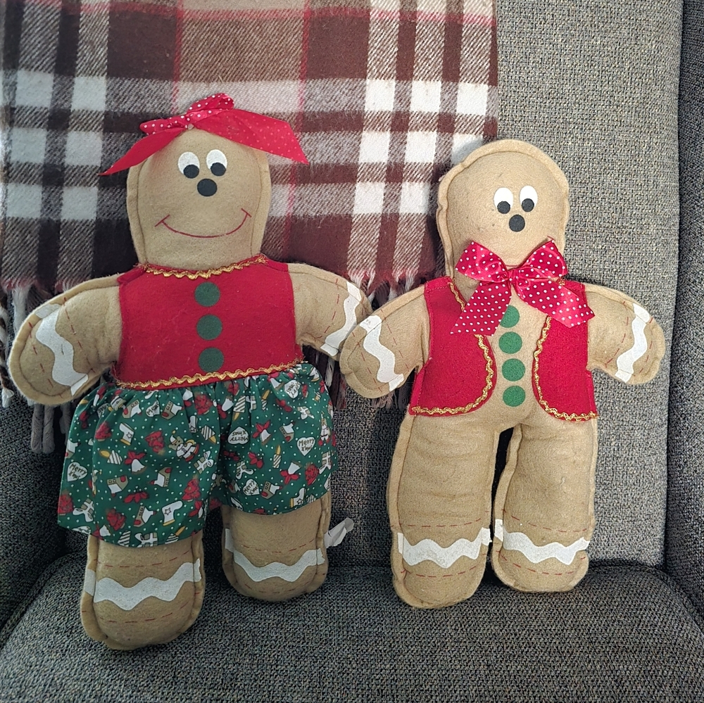 Gingerbread Girl and Boy Plush